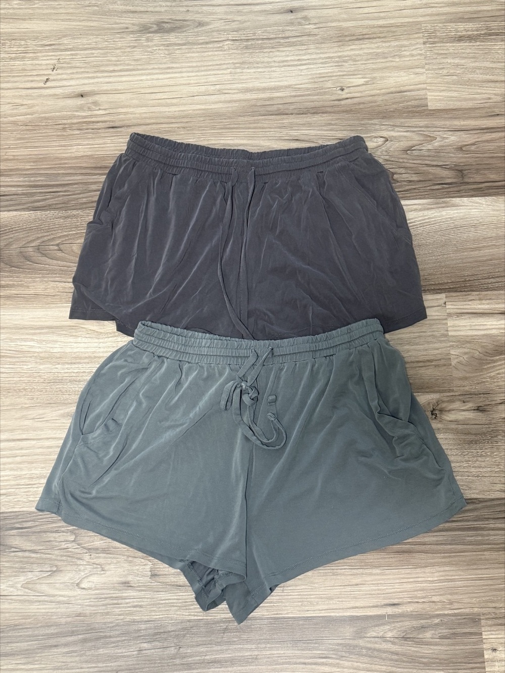 Aerie High Waisted Loose Shorts (Set)